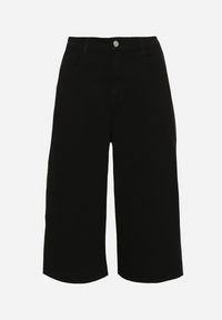 Born2be - Czarne Szorty Jeansowe Typu Bermudy z Wysokim Stanem Sonathra. Okazja: na co dzień. Stan: podwyższony. Kolor: czarny. Materiał: jeans. Styl: klasyczny, elegancki, casual #5