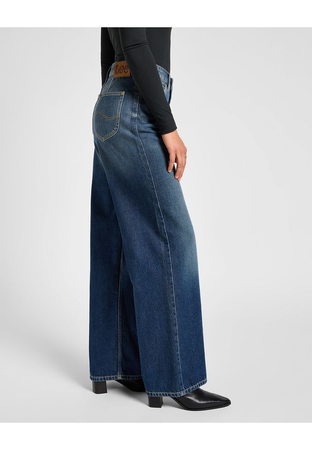 Lee - LEE DAMSKIE SPODNIE JEANSOWE DZWONY STELLA A LINE SHARED INTEREST 112355241 L31S016276