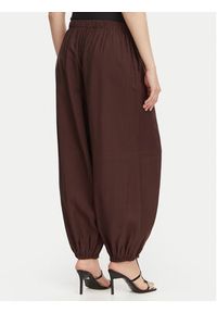 only - ONLY Spodnie materiałowe Scarly 15380514 Brązowy Relaxed Fit. Kolor: brązowy. Materiał: materiał #8