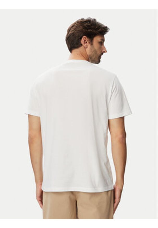 Guess T-Shirt M6YI41 K4227 Biały Regular Fit. Kolor: biały. Materiał: bawełna