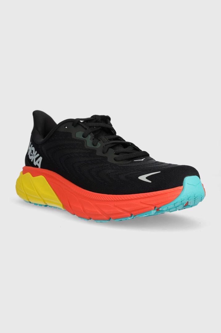 「#期間限定」のおすすめ人気ランキング Czarne buty sportowe HOKA w geometryczne wzory, na słupku ダイニングテーブル