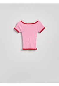 Reserved - Bluzka z ozdobną lamówką - różowy. Kolor: różowy. Materiał: dzianina, prążkowany, wiskoza