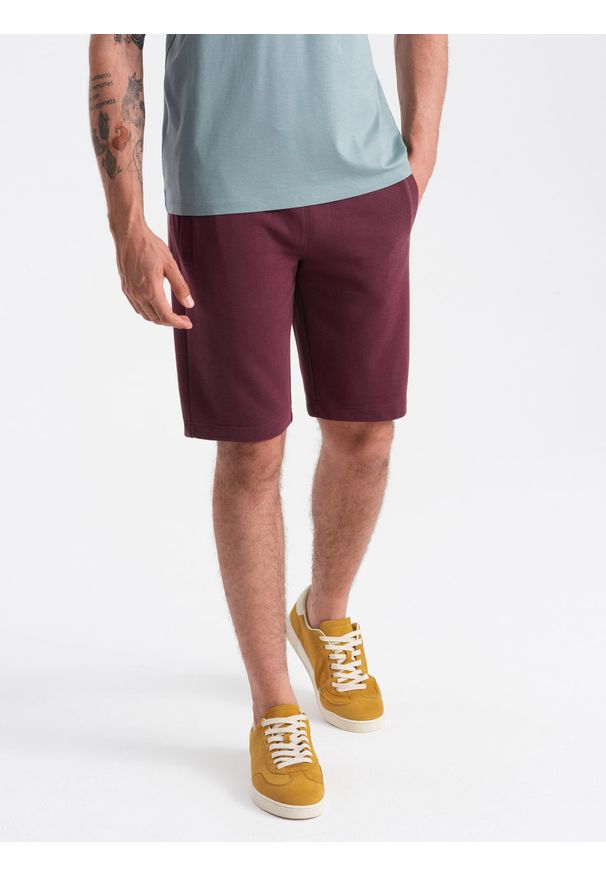 Ombre Clothing - Szorty męskie dresowe przed kolano BASIC – bordowe V3. Okazja: na co dzień. Kolor: czerwony. Materiał: dresówka. Styl: sportowy, casual