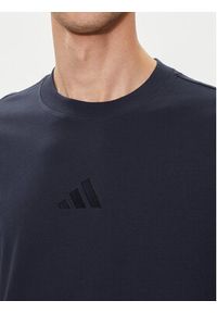 Adidas - adidas T-Shirt ALL SZN IY4135 Granatowy Loose Fit. Kolor: niebieski. Materiał: bawełna