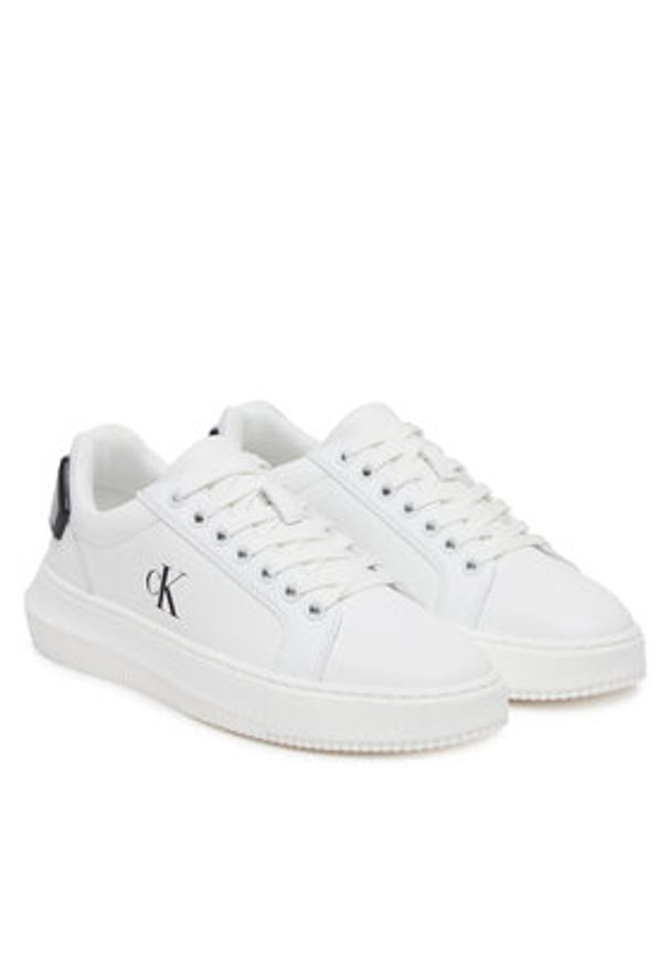 Calvin Klein Jeans Sneakersy Chunky Cupsole Ru Patch Lth Wn YW0YW01846 Biały. Kolor: biały. Materiał: skóra