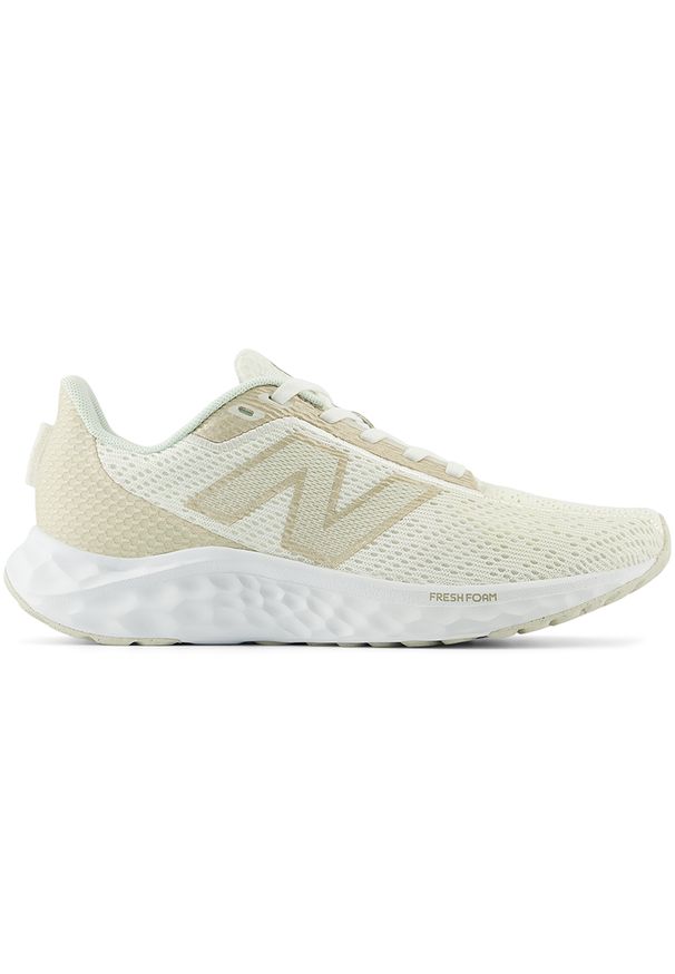 Buty damskie New Balance Fresh Foam Arishi v4 WARISYS4 – beżowe. Okazja: na co dzień. Kolor: beżowy. Materiał: syntetyk, materiał. Szerokość cholewki: normalna. Sport: fitness