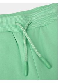 COCCODRILLO - Coccodrillo Spodnie dresowe WC4120102VGA Zielony Regular Fit. Kolor: zielony. Materiał: bawełna