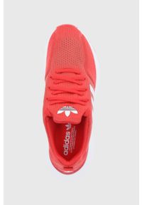 adidas Originals buty Swift Run 22 GZ3497 kolor czerwony. Nosek buta: okrągły. Zapięcie: sznurówki. Kolor: czerwony. Materiał: guma. Sport: bieganie #2