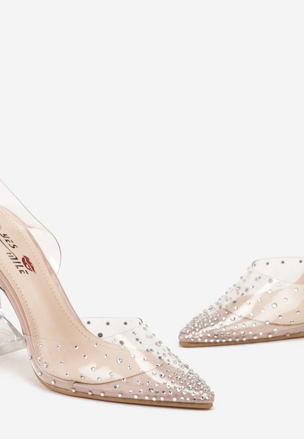 Renee - Beżowe Sandały z Transparentną Cholewką Ozdobioną Cyrkoniami na Geometrycznym Obcasie Cedrella. Kolor: beżowy. Szerokość cholewki: normalna. Wzór: aplikacja, geometria. Obcas: na obcasie. Wysokość obcasa: średni