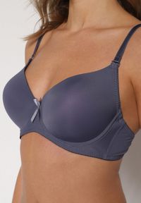 Born2be - Granatowy Klasyczny Biustonosz o Gładkim Wykończeniu z Kokardką Adothyia. Kolor: niebieski. Wzór: gładki #4