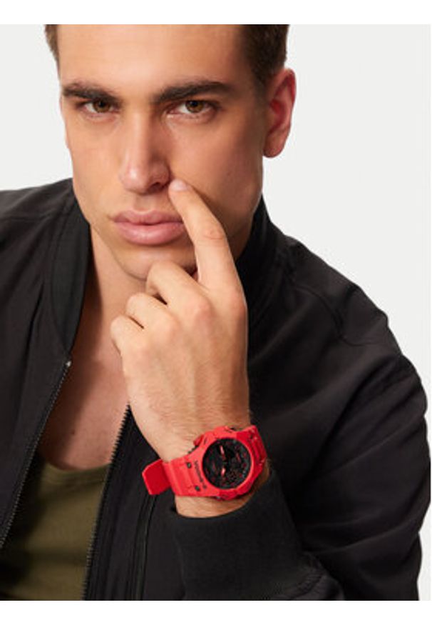 G-Shock Zegarek GA-B001-4AER Czerwony. Kolor: czerwony