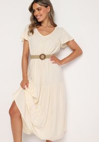 Born2be - Jasnobeżowa Sukienka z Wiskozy o Rozkloszowanym Kroju Folky. Okazja: na co dzień. Typ kołnierza: dekolt w kształcie V. Kolor: beżowy. Materiał: wiskoza. Styl: casual, elegancki #1