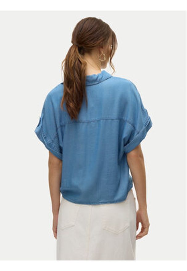 Vero Moda Koszula Fleur 10326059 Niebieski Regular Fit. Kolor: niebieski. Materiał: lyocell