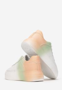 Born2be - Biało-Pomarańczowe Sneakersy Endaris. Zapięcie: sznurówki. Kolor: biały. Materiał: materiał. Szerokość cholewki: normalna. Wzór: kolorowy #6