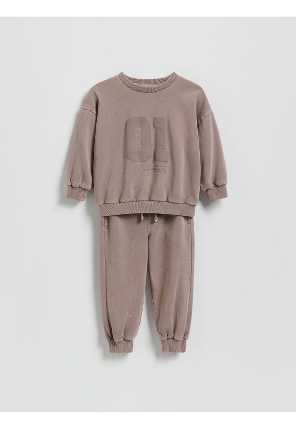 Reserved - Dzianinowy komplet oversize - brązowy. Kolor: brązowy. Materiał: dzianina