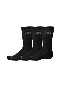 Skarpety New Balance LAS51423BK – czarne. Kolor: czarny. Materiał: poliester, bawełna. Wzór: napisy