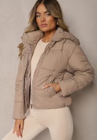 Renee - Beżowa Kurtka Pikowana Puffer z Kapturem Mivvia. Typ kołnierza: kaptur. Kolor: beżowy. Sezon: zima #5