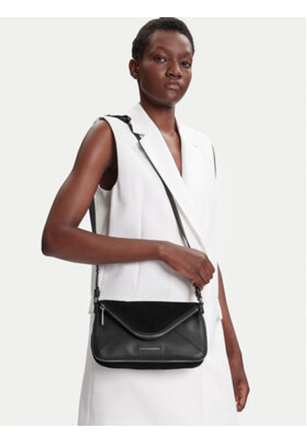 Karl Lagerfeld - KARL LAGERFELD Torebka A3W30083 Czarny. Kolor: czarny. Materiał: skórzane