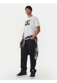 DC T-Shirt Star ADYZT05373 Szary Regular Fit. Kolor: szary. Materiał: bawełna