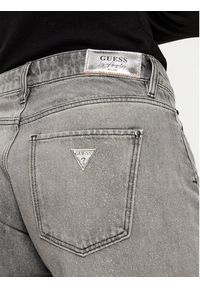 Guess Jeansy W5RA96 D5M31 Szary Regular Fit. Kolor: szary