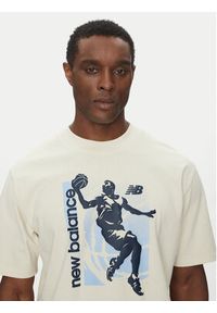 New Balance T-Shirt MT51605 Beżowy Oversize. Kolor: beżowy. Materiał: bawełna #5