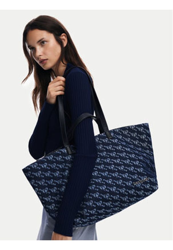 Desigual Torebka Cahuil 24WAXA21 Granatowy. Kolor: niebieski