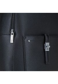 Wittchen - Damski plecak z kieszenią z przodu. Kolor: wielokolorowy, czarny, srebrny. Materiał: skóra ekologiczna. Wzór: aplikacja, paski. Styl: elegancki #4