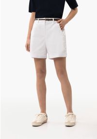 Volcano - Krótkie spodenki casual P-AGO. Okazja: na co dzień. Kolor: biały. Materiał: materiał. Długość: krótkie. Styl: casual
