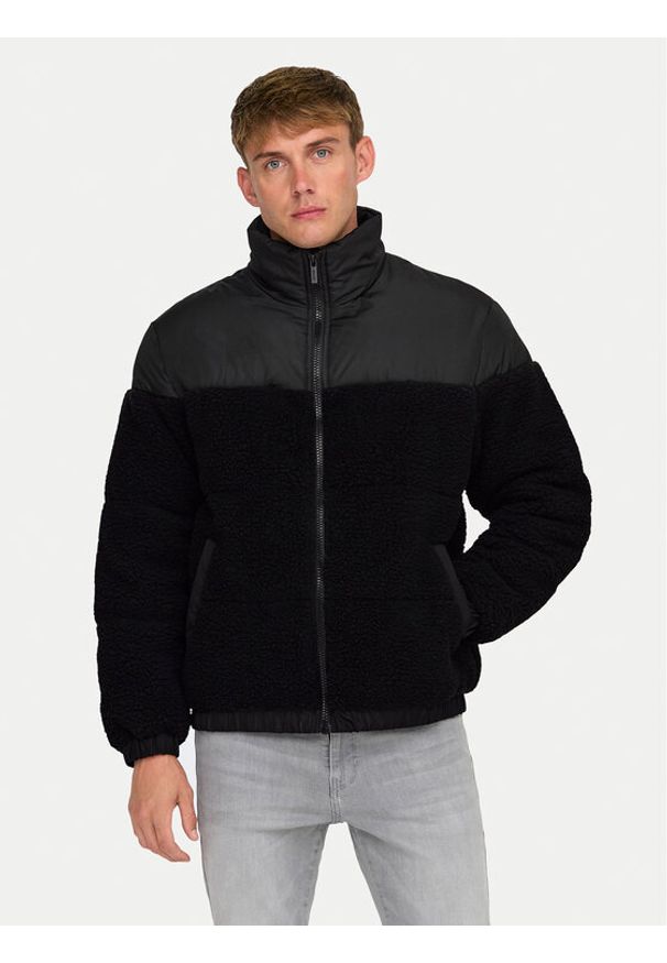 Only & Sons Kurtka zimowa 22030456 Czarny Regular Fit. Kolor: czarny. Materiał: syntetyk. Sezon: zima