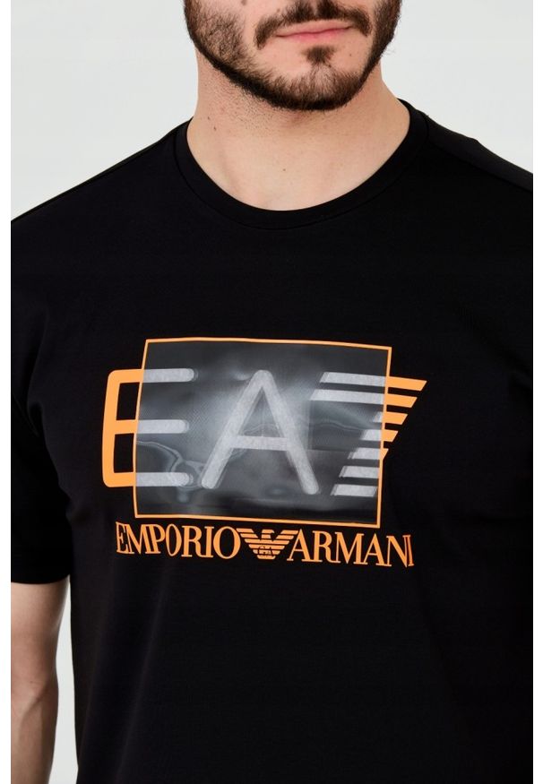 EA7 Emporio Armani - EA7 Męski czarny t-shirt z holograficznym logo, Rozmiar S. Kolor: czarny