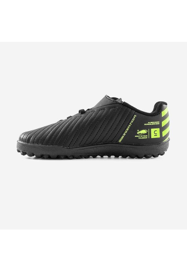 KIPSTA - Buty do piłki nożnej dla dzieci Kipsta 100 Easy Turf TF na rzepy. Zapięcie: rzepy. Kolor: zielony, czarny, żółty, wielokolorowy. Materiał: poliester. Szerokość cholewki: normalna. Sport: piłka nożna