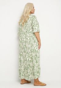 Born2be - Zielona Sukienka z Wiskozy o Prostym Kroju z Wiązaniem w Roślinny Wzór Edirania. Okazja: na co dzień. Typ kołnierza: dekolt w serek. Kolekcja: plus size. Kolor: zielony. Wzór: aplikacja. Typ sukienki: proste. Materiał: wiskoza. Długość rękawa: krótki rękaw. Styl: klasyczny, elegancki, casual #4