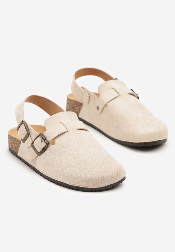 Born2be - Beżowe Sandały Chodaki z Klamerką i Paskiem na Pięcie Norilsa. Okazja: na co dzień. Kolor: beżowy. Materiał: jeans. Obcas: na obcasie. Styl: casual. Wysokość obcasa: niski