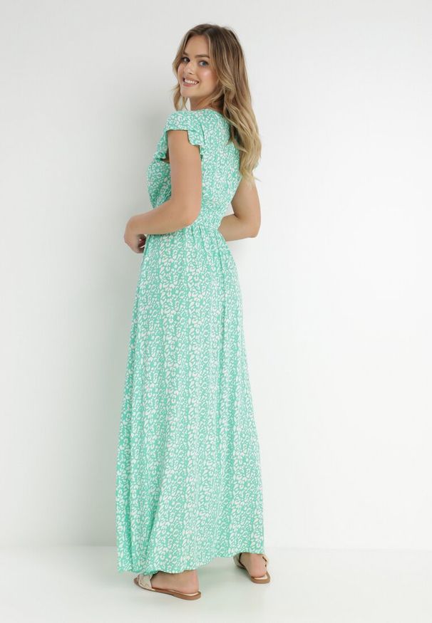 Born2be - Zielona Sukienka z Wiskozy Kephestra. Okazja: na co dzień. Typ kołnierza: dekolt w kształcie V. Kolor: zielony. Wzór: aplikacja. Typ sukienki: proste, kopertowe. Materiał: wiskoza. Długość rękawa: krótki rękaw. Styl: casual, wizytowy. Długość: maxi