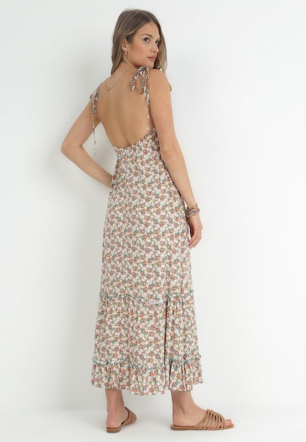 Born2be - Biała Rozkloszowana Sukienka z Wiązanymi Ramiączkami i Odkrytymi Plecami Ratta. Kolor: biały. Długość rękawa: na ramiączkach. Styl: wakacyjny