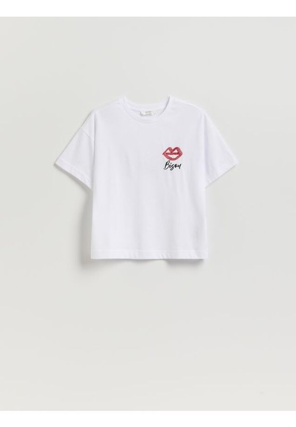 Reserved - T-shirt z aplikacją - biały. Kolor: biały. Materiał: bawełna, dzianina. Wzór: aplikacja. Styl: klasyczny