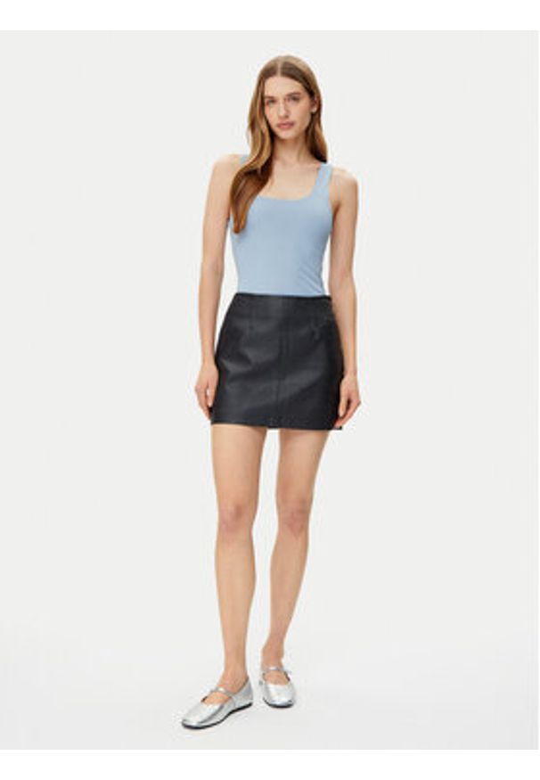 only - ONLY Top Lea 15278090 Błękitny Regular Fit. Kolor: niebieski. Materiał: syntetyk