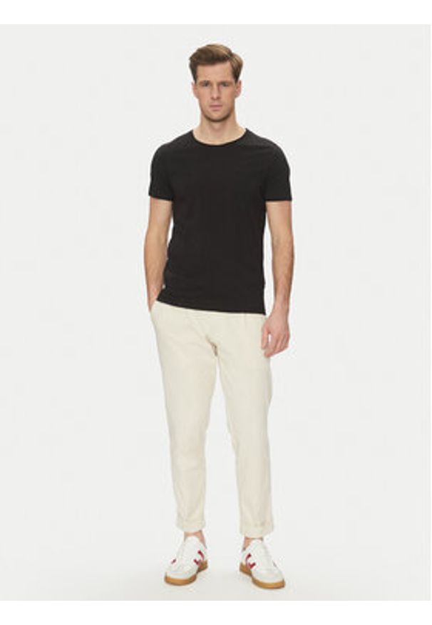 JOOP! Jeans T-Shirt 15 JJJ-12Caspian 30045667 Czarny Modern Fit. Kolor: czarny. Materiał: bawełna