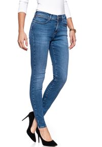 Wrangler - WRANGLER HIGH RISE SKINNY PIXI BLUE W27HFS17R. Stan: podwyższony