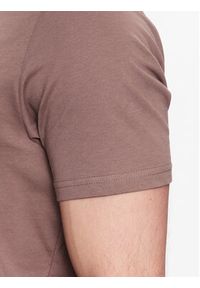 Volcano T-Shirt Slit M02370-S23 Brązowy Regular Fit. Kolor: brązowy. Materiał: bawełna