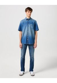 Wrangler - WRANGLER SS 1 PKT SHIRT MĘSKA KOSZULA JEANSOWA MID STONE 112350183. Materiał: jeans #5