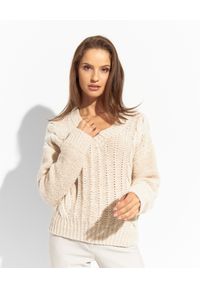 PESERICO - Beżowy sweter z wełny alpaki. Kolor: beżowy. Materiał: wełna. Długość rękawa: długi rękaw. Długość: długie. Wzór: ze splotem
