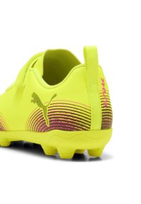 Puma - Młodzieżowe buty piłkarskie FUTURE 8 PLAY V FG/AG RB PUMA. Kolor: czarny, różowy, wielokolorowy, żółty. Sport: piłka nożna