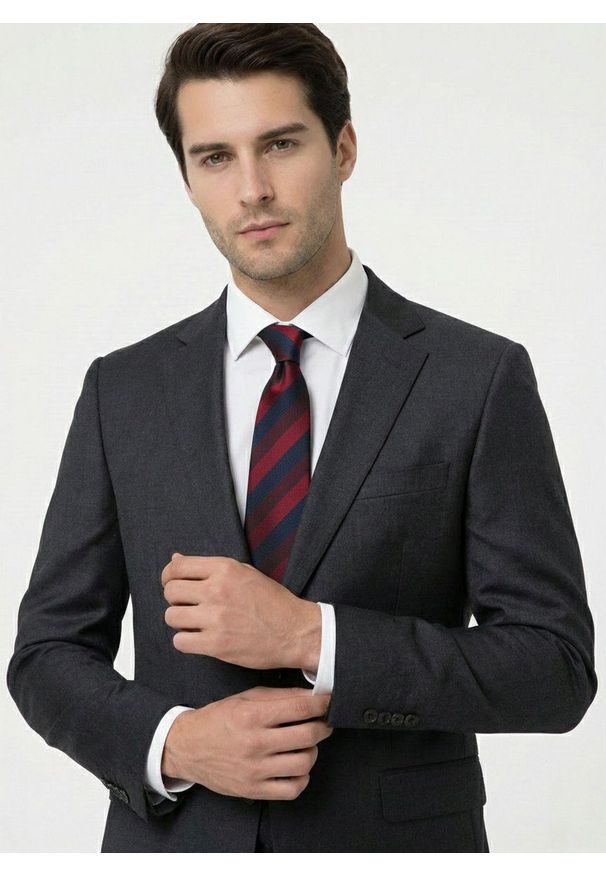 Krawat Męski - Angelo di Monti - Granat, Ciemna Czerwień, Pasy. Kolor: czerwony, niebieski, wielokolorowy. Materiał: tkanina. Styl: elegancki, wizytowy