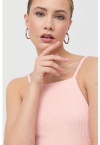 Guess sukienka kolor pomarańczowy mini dopasowana. Kolor: pomarańczowy. Materiał: dzianina. Typ sukienki: dopasowane. Długość: mini #5