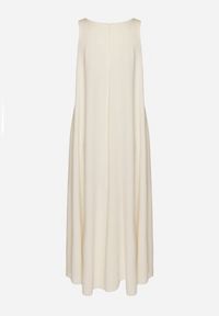 Born2be - Jasnobeżowy Kombinezon z Wiskozą i Broszką Kwiatu 3D Odellira. Okazja: na co dzień. Kolor: beżowy. Materiał: wiskoza. Wzór: kwiaty. Styl: elegancki, casual #5