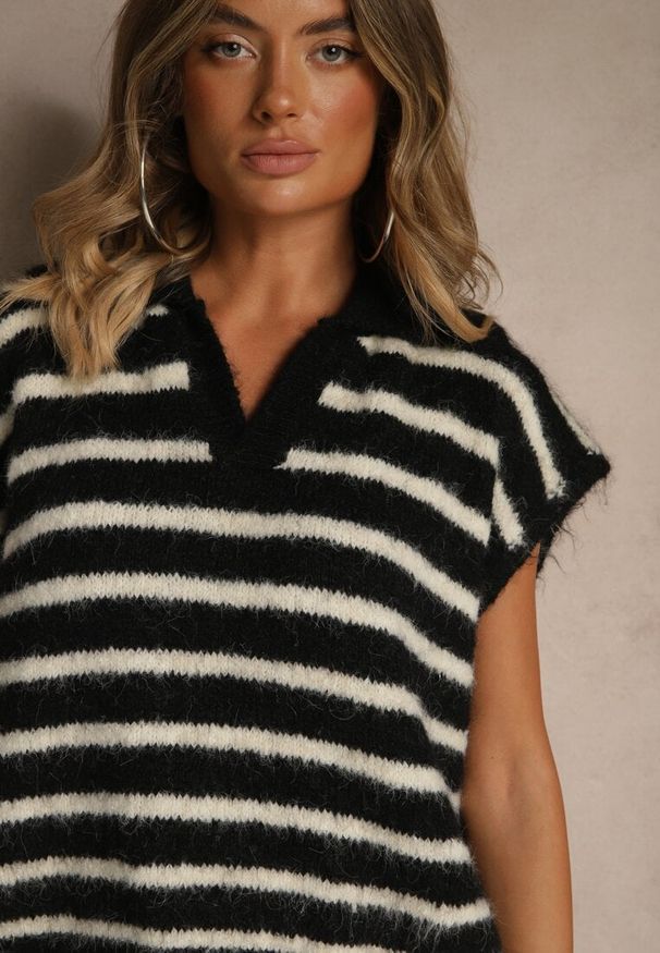 Renee - Czarna Kamizelka Sweterkowa z Wełną w Paski Krilessa. Okazja: na co dzień, na spacer. Kolor: czarny. Materiał: wełna. Wzór: paski. Styl: klasyczny, casual