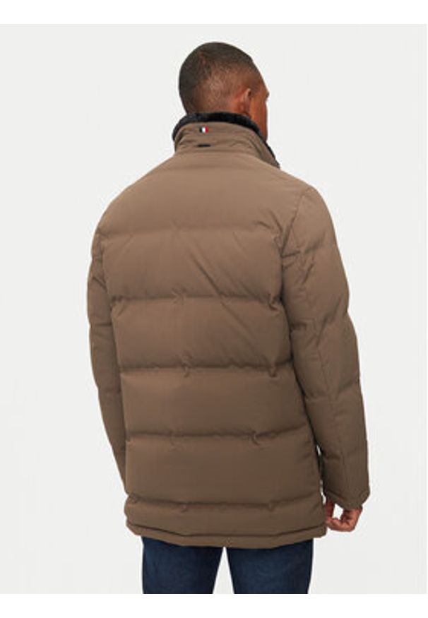 Hechter Paris Kurtka puchowa 50168 142205 Beżowy Regular Fit. Kolor: beżowy. Materiał: syntetyk