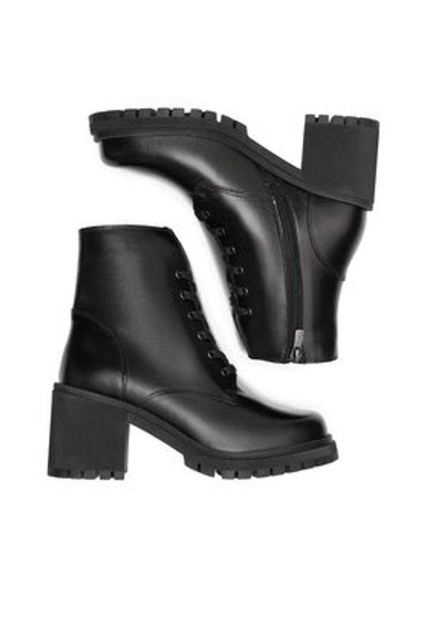 Badura Trzewiki GATE-I23 28113PE Czarny. Kolor: czarny. Materiał: skóra