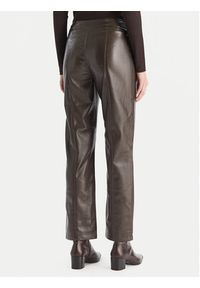 Vero Moda Spodnie z imitacji skóry Vips 10336342 Brązowy Straight Fit. Kolor: brązowy. Materiał: skóra #4